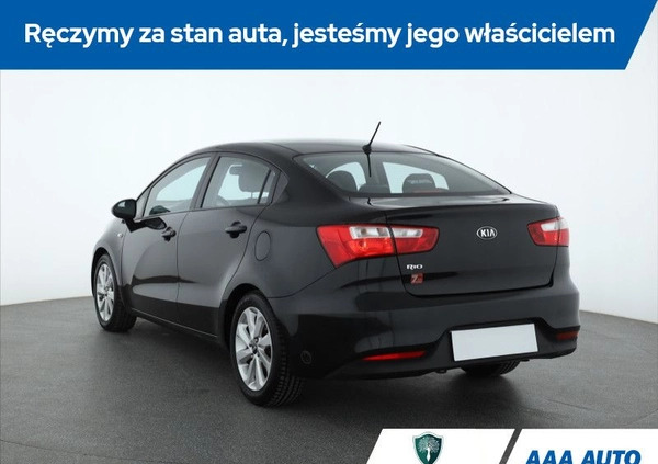 Kia Rio cena 33000 przebieg: 97527, rok produkcji 2016 z Chojnice małe 172